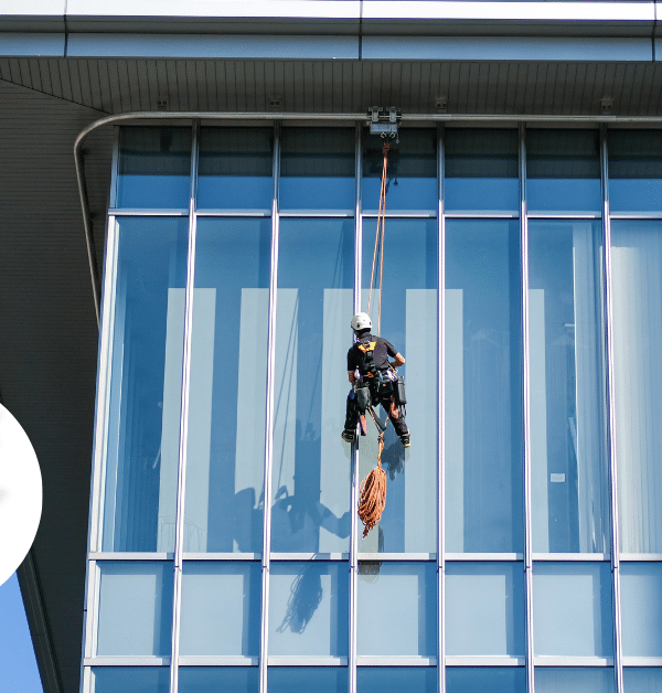 شركة تنظيف واجهات زجاج وحجر 600x628